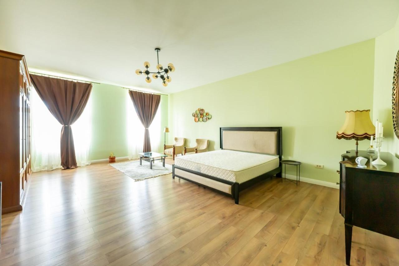 Cozyflat In The Central Arad Esterno foto
