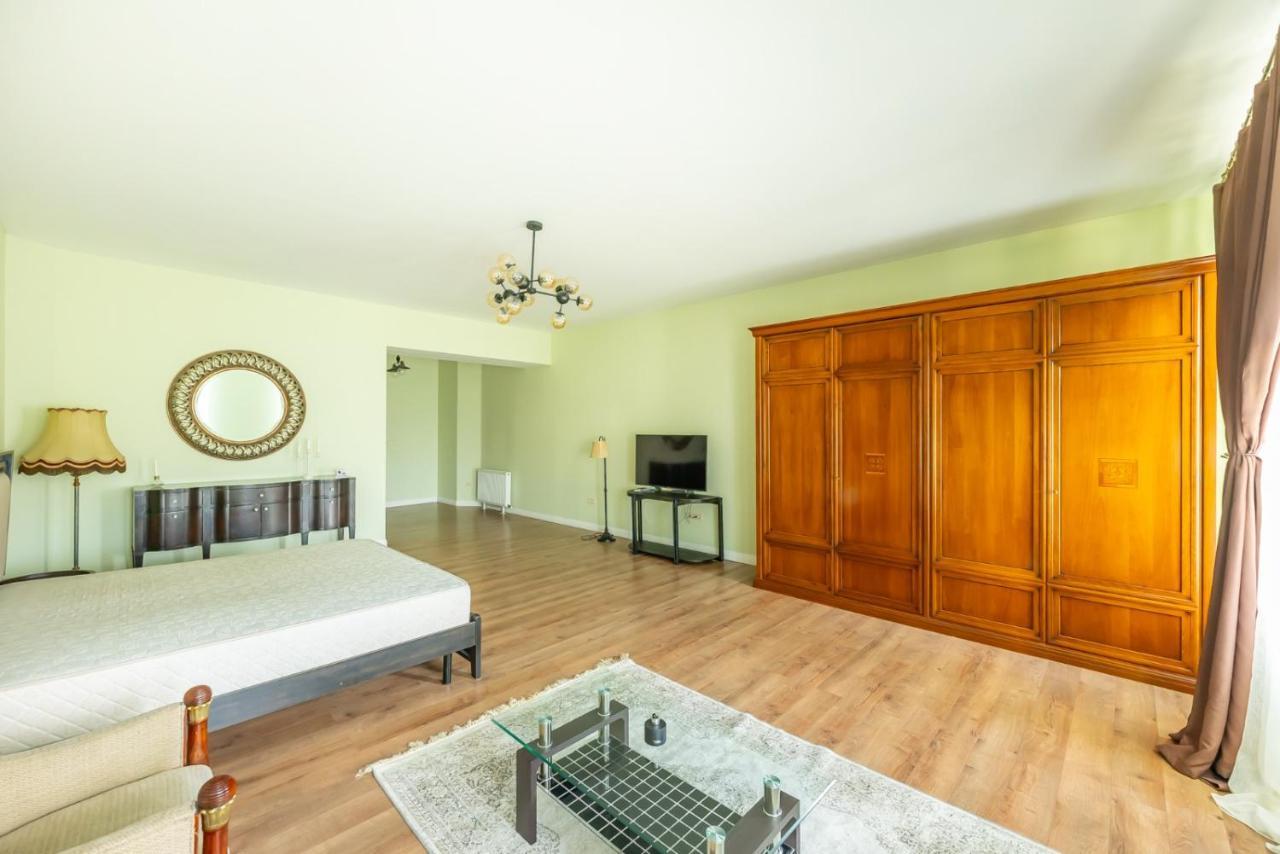 Cozyflat In The Central Arad Esterno foto