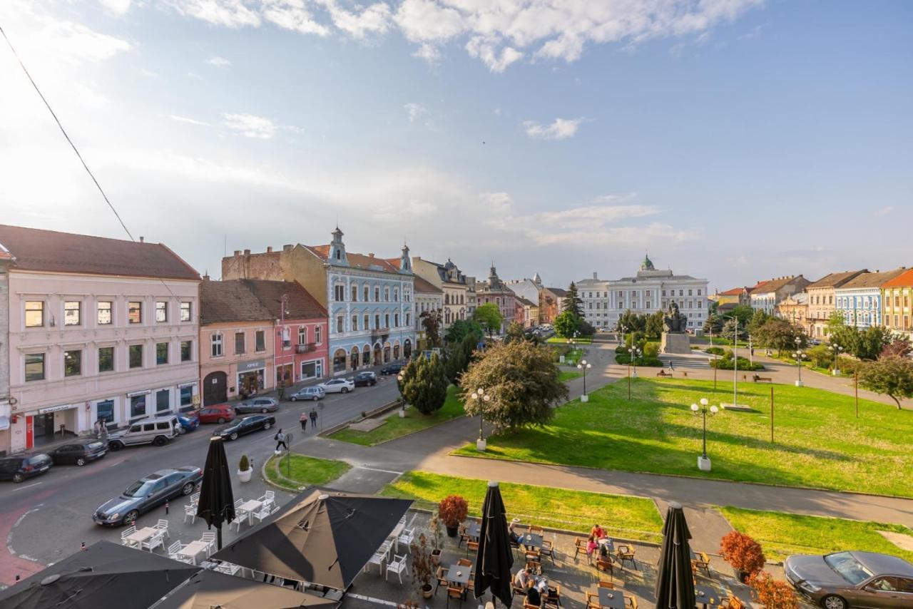 Cozyflat In The Central Arad Esterno foto