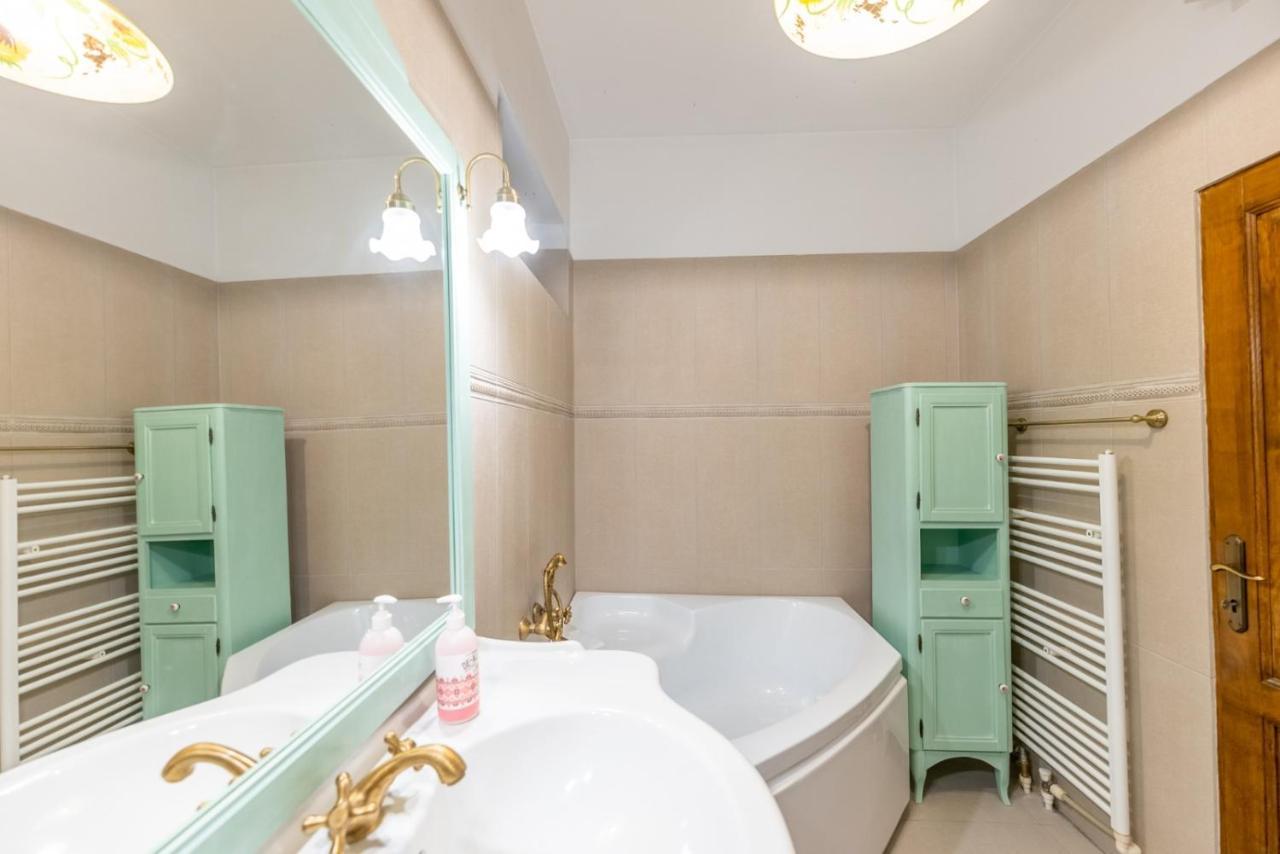 Cozyflat In The Central Arad Esterno foto